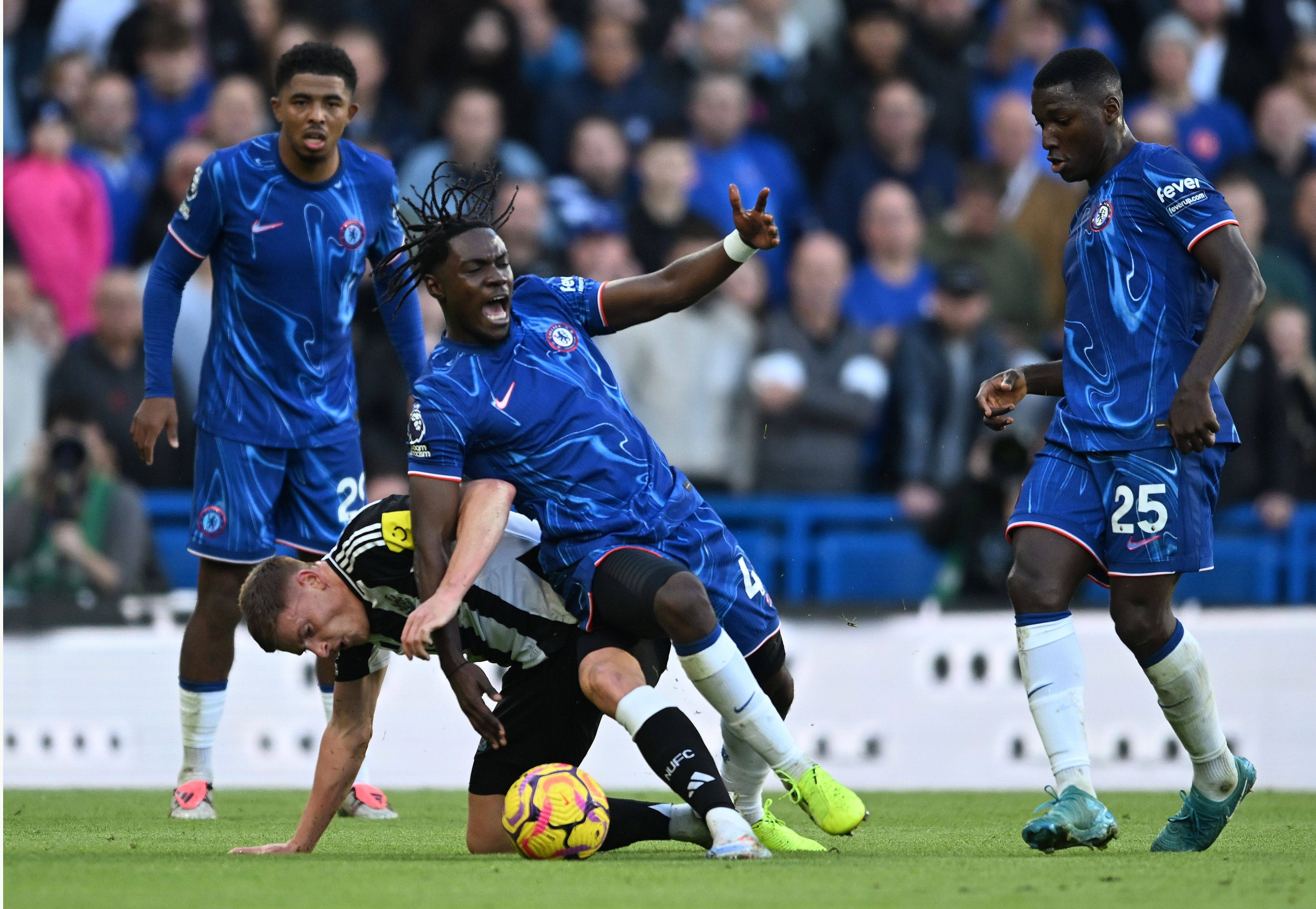 拉维亚：我渐进式恢复&amp;现在享受每场比赛 切尔西要一场一场拼