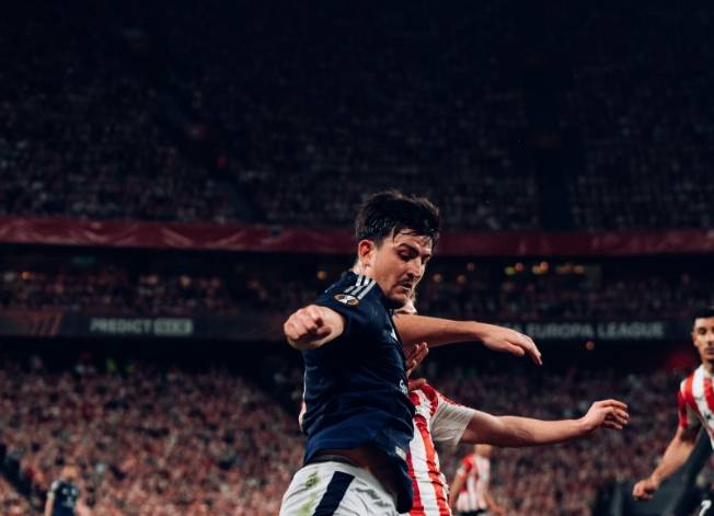 滕哈格弃将到阿莫林“非卖品”，32岁马奎尔没变，是曼联变太快了