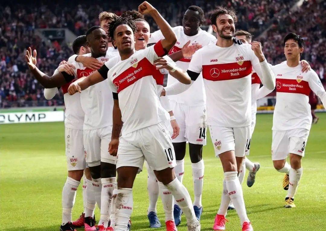 德甲：莱红牛VS斯图加特，拨得云开见日出，苦盼雨霁现彩霞